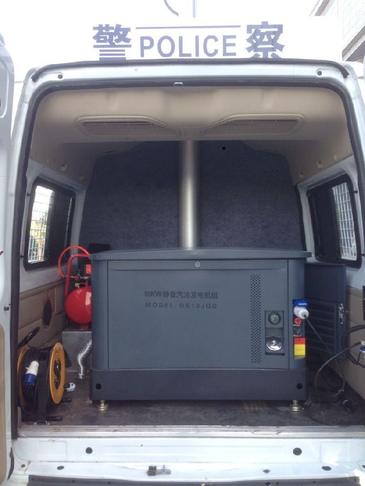 緊湊型設計:適合戶外活動的小型靜音發電機 緊湊型設計:適合戶外活動的小型靜音發電機